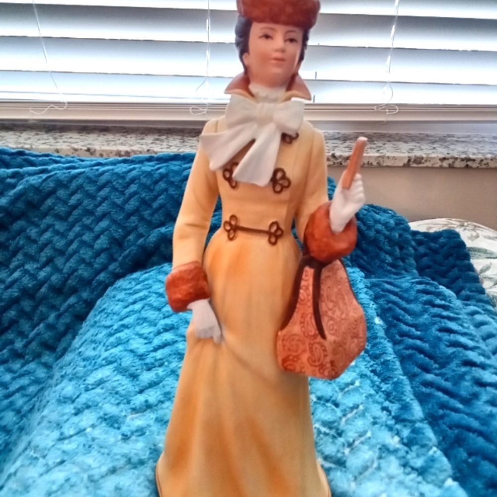 Mrs Albee figurine
